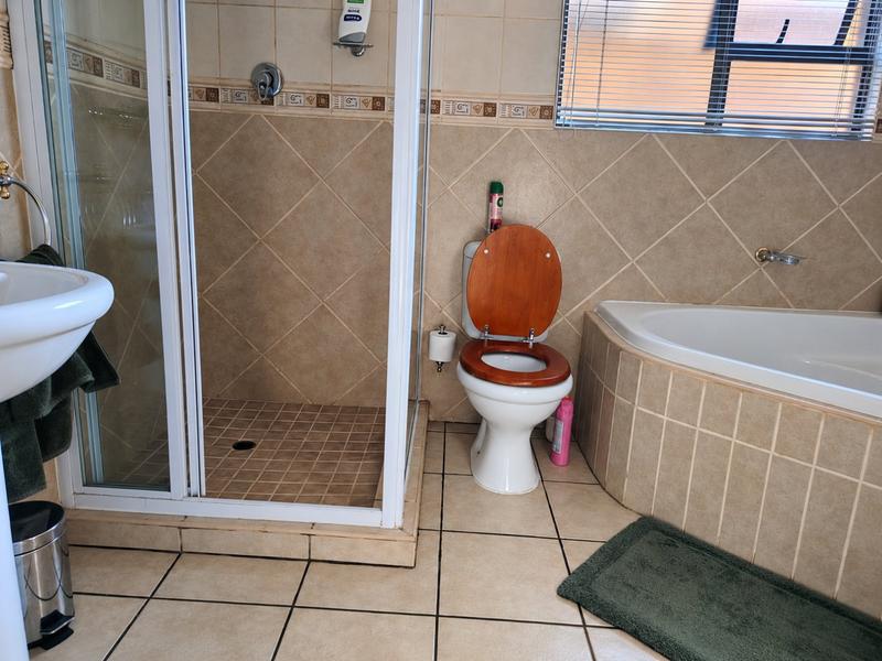 3 Bedroom Property for Sale in Vaalpark Free State